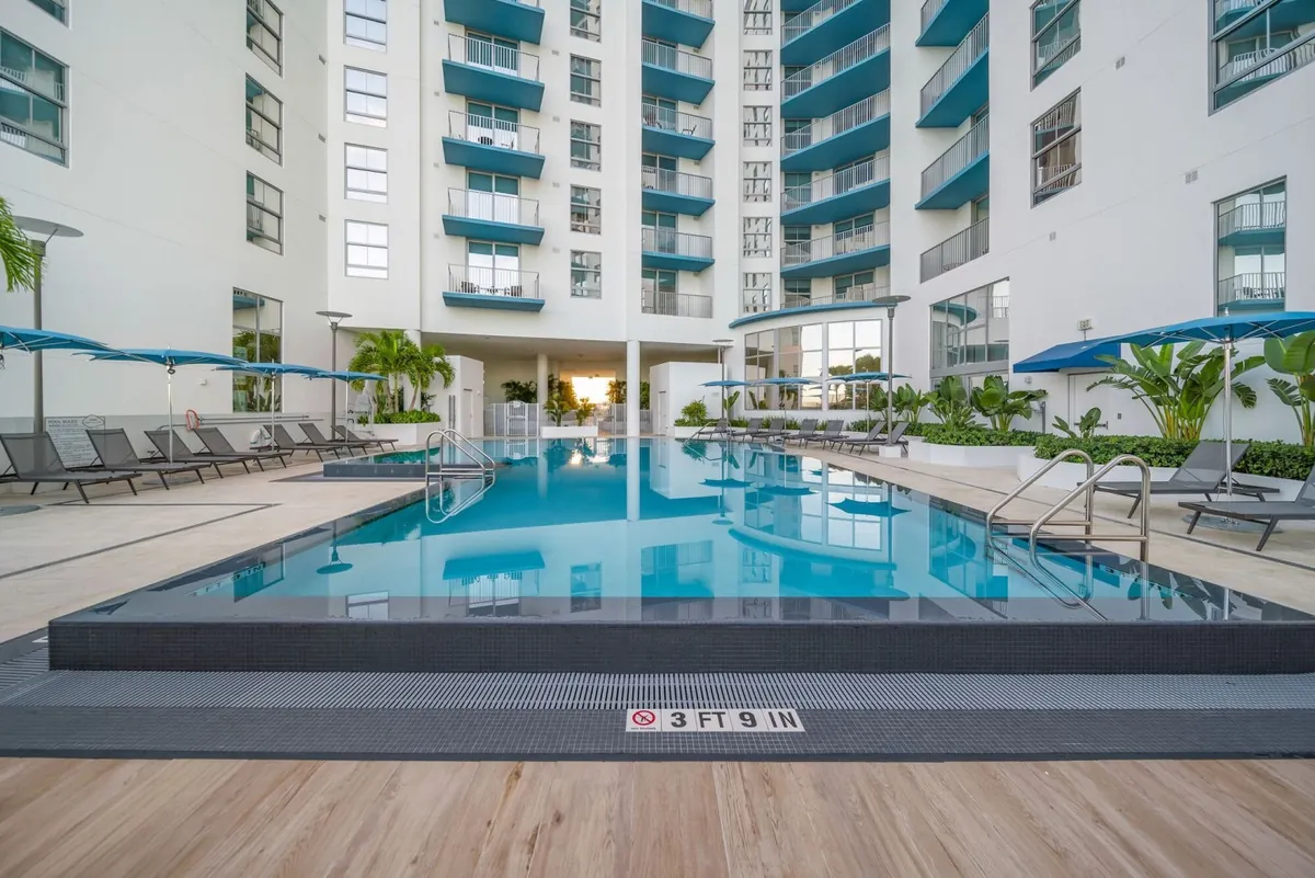 Amenity at 1818 Park — photo: ApartmentSearch