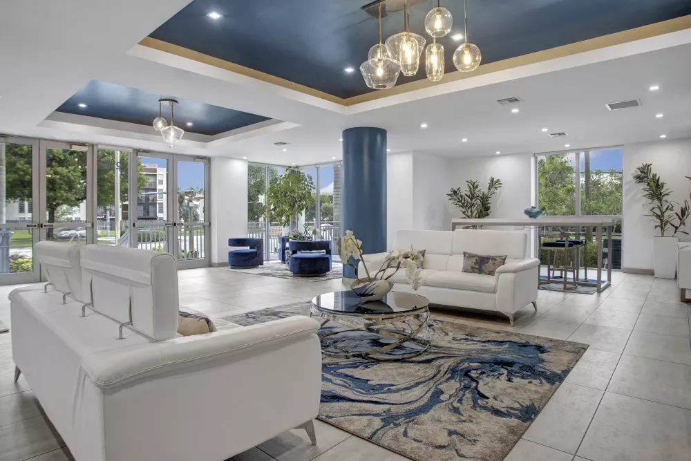 Amenity at 275 Fontaine Parc — photo: Harbor Group Management (hgliving.com)