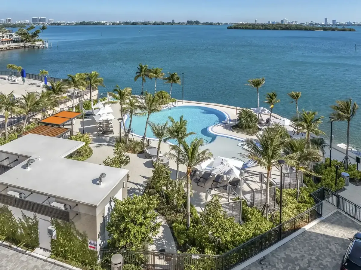 Amenity at Biscayne Shores — photo: Biscayne Shores official website (biscayneshores.com)