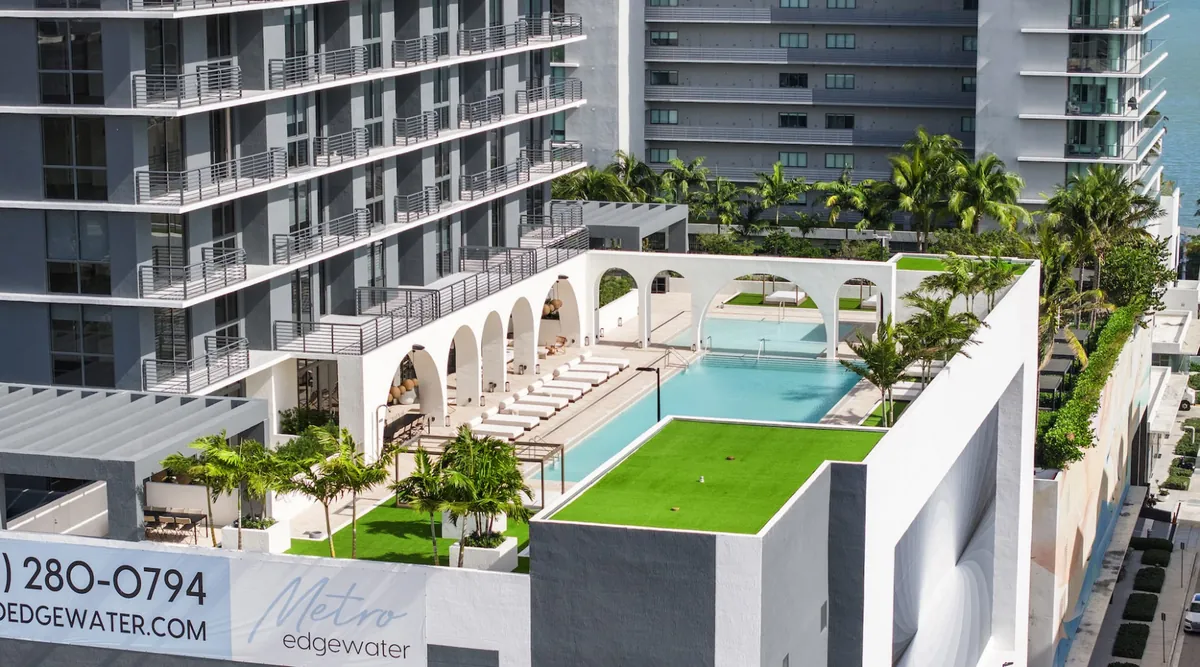 Amenity at Metro Edgewater — photo: Metro Edgewater official website (metroedgewater.com)