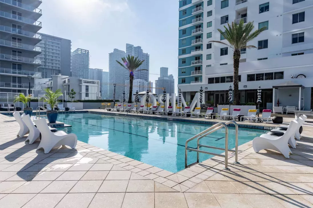 Amenity at Miro Brickell — photo: Harbor Group Management (Miro Brickell)