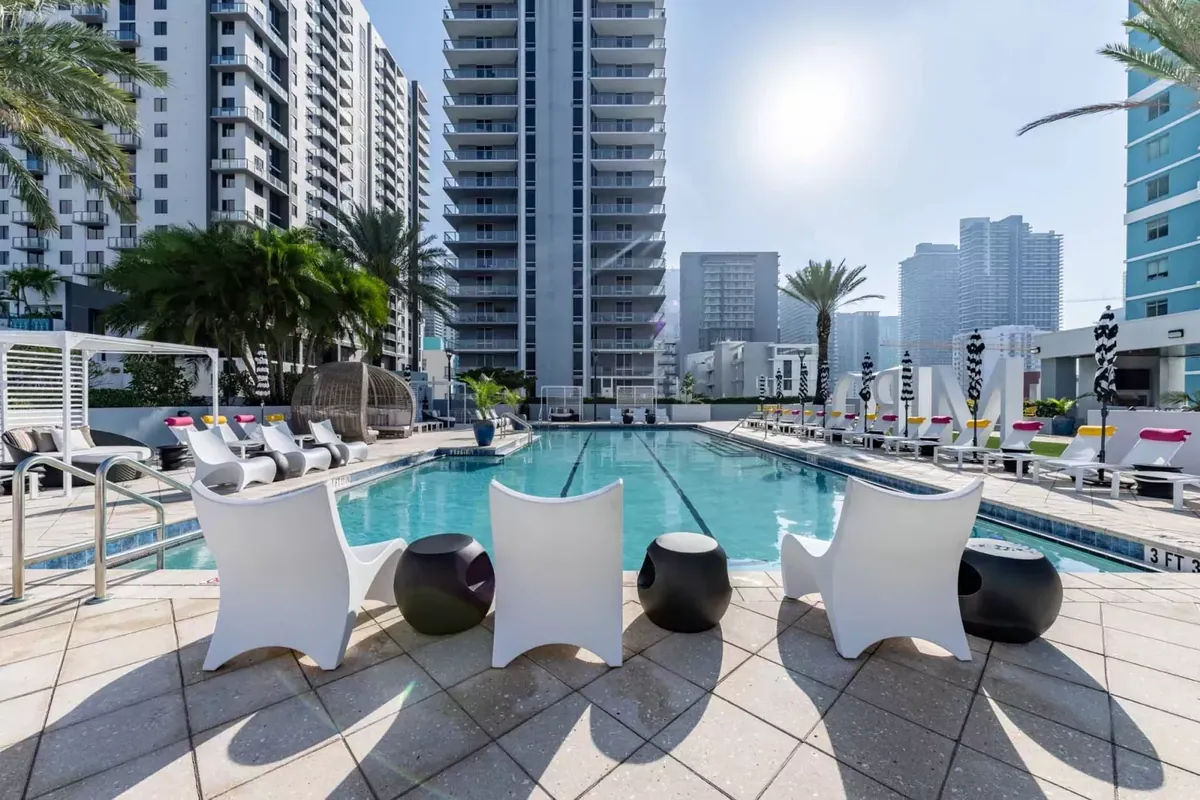 Amenity at Miro Brickell — photo: Harbor Group Management (Miro Brickell)
