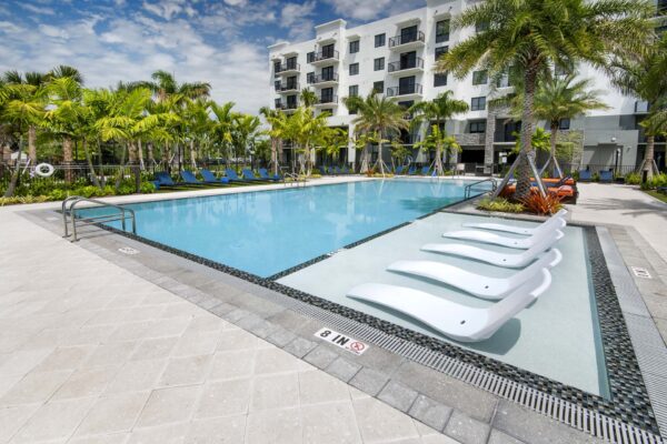 Amenity at Sanctuary Doral — photo: Avanti Residential (avantiresidential.com)